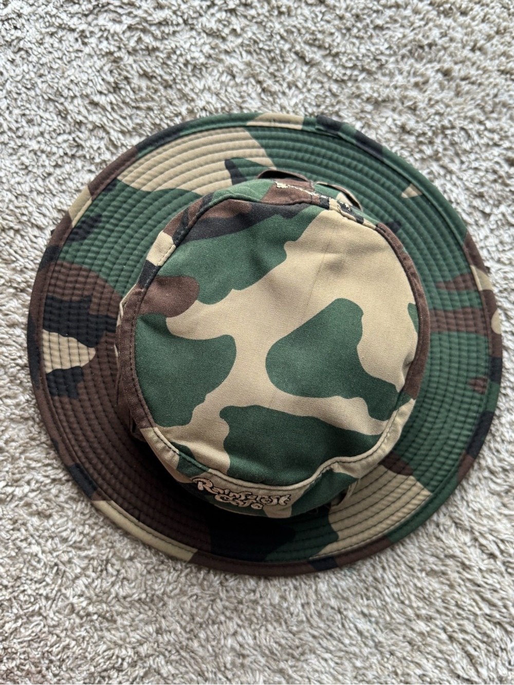 Rainforest Cafe Kids Camo Boonie Safari Hat One Size Adjustable Chin Strap - Picture 4 of 7